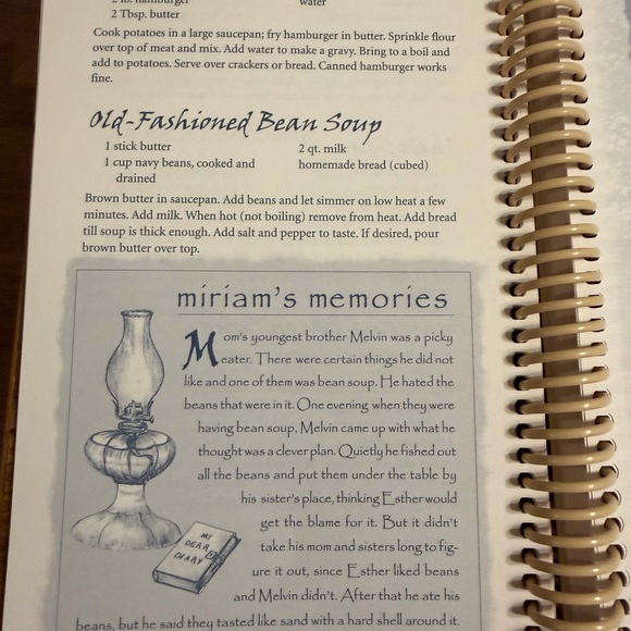 The Wooden Spoon Cookbook Authentic Amish Recipe - Picture 6 of 7